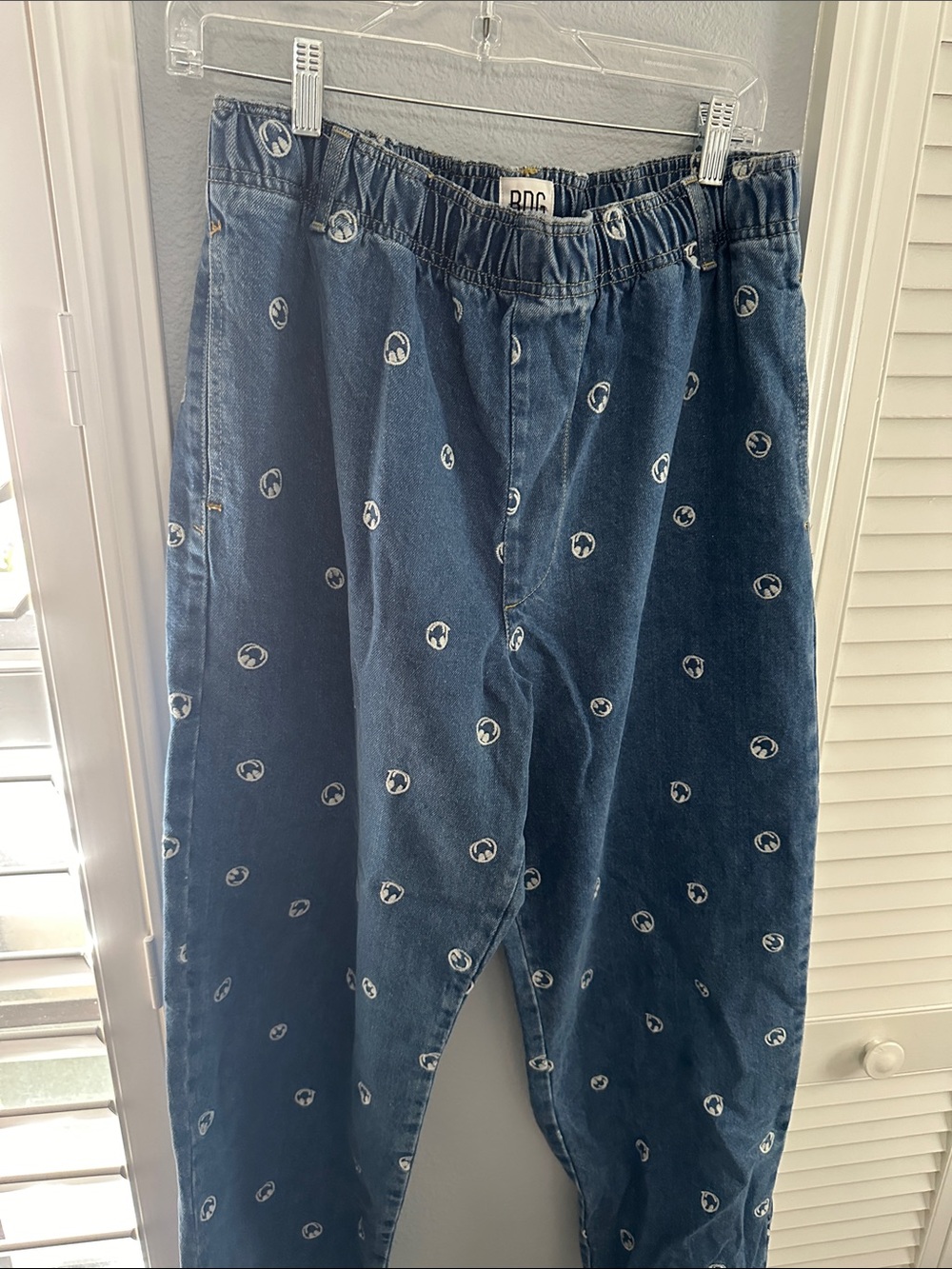 BDG Navy Denim Joggers with White smiley Print embroidered!
